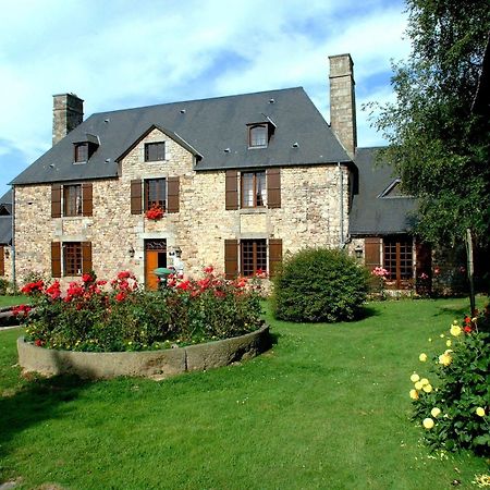 Logis Hotel Restaurant Manoir De L'Acherie Sainte-Cécile Εξωτερικό φωτογραφία
