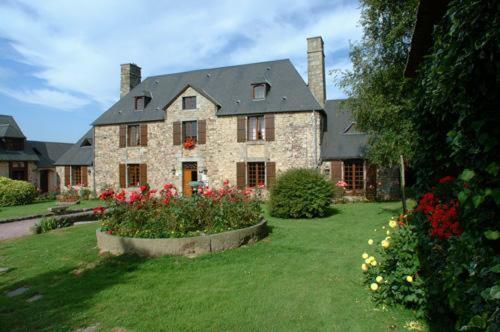 Logis Hotel Restaurant Manoir De L'Acherie Sainte-Cécile Εξωτερικό φωτογραφία