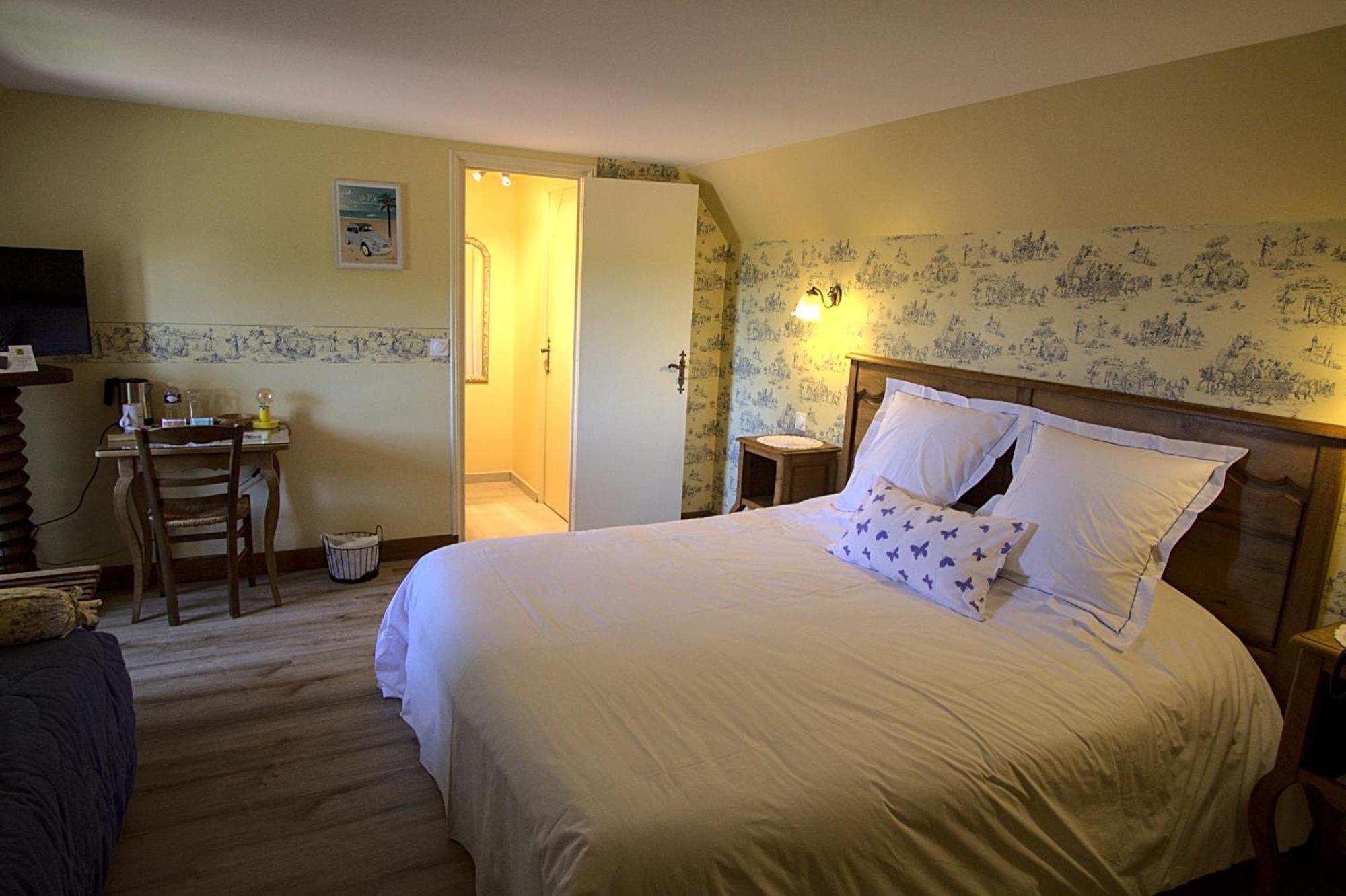 Logis Hotel Restaurant Manoir De L'Acherie Sainte-Cécile Εξωτερικό φωτογραφία