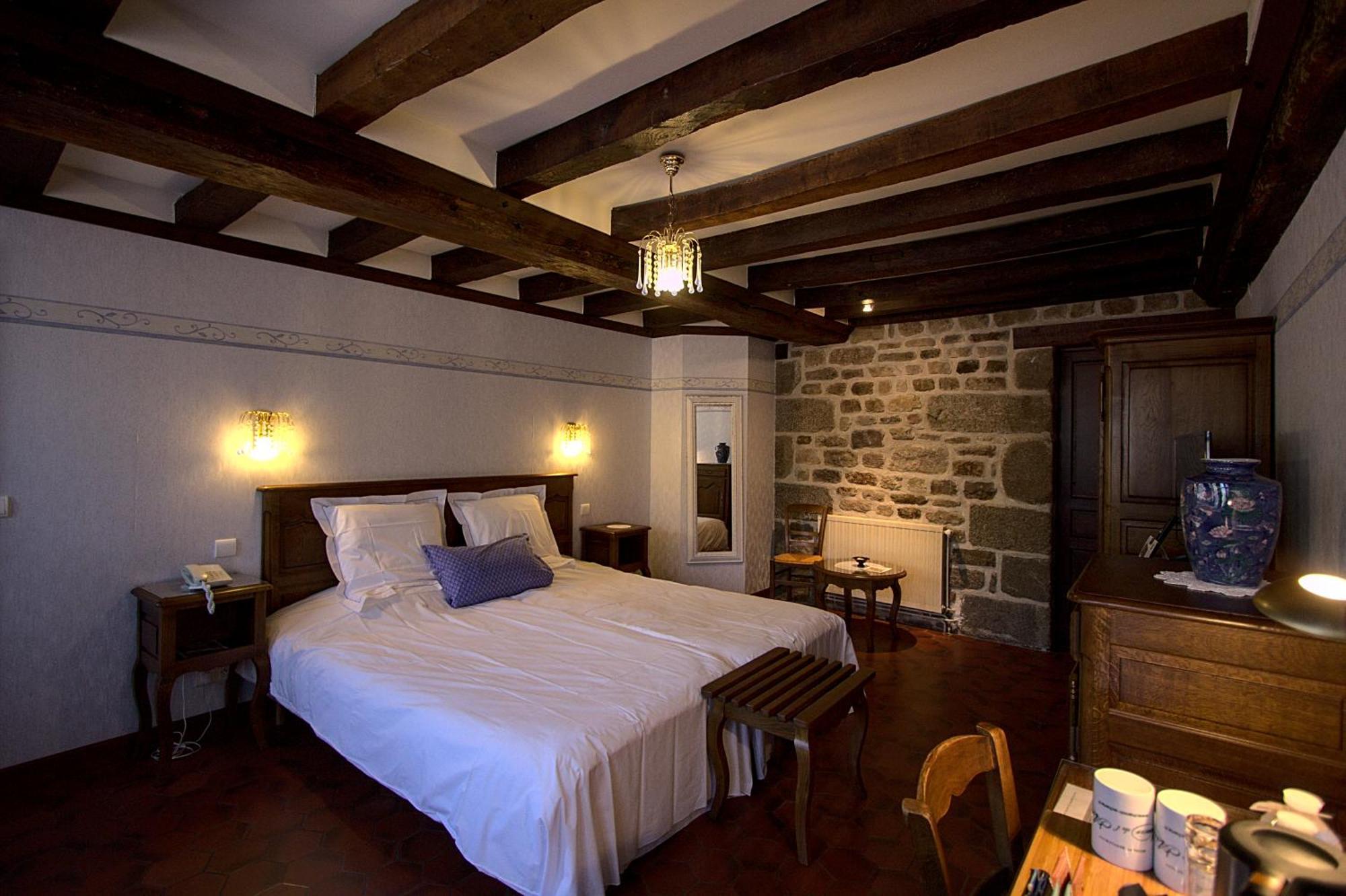 Logis Hotel Restaurant Manoir De L'Acherie Sainte-Cécile Εξωτερικό φωτογραφία