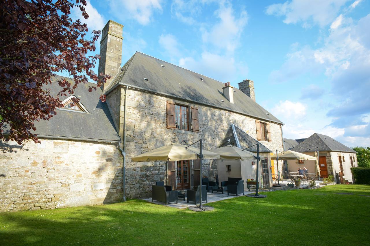 Logis Hotel Restaurant Manoir De L'Acherie Sainte-Cécile Εξωτερικό φωτογραφία
