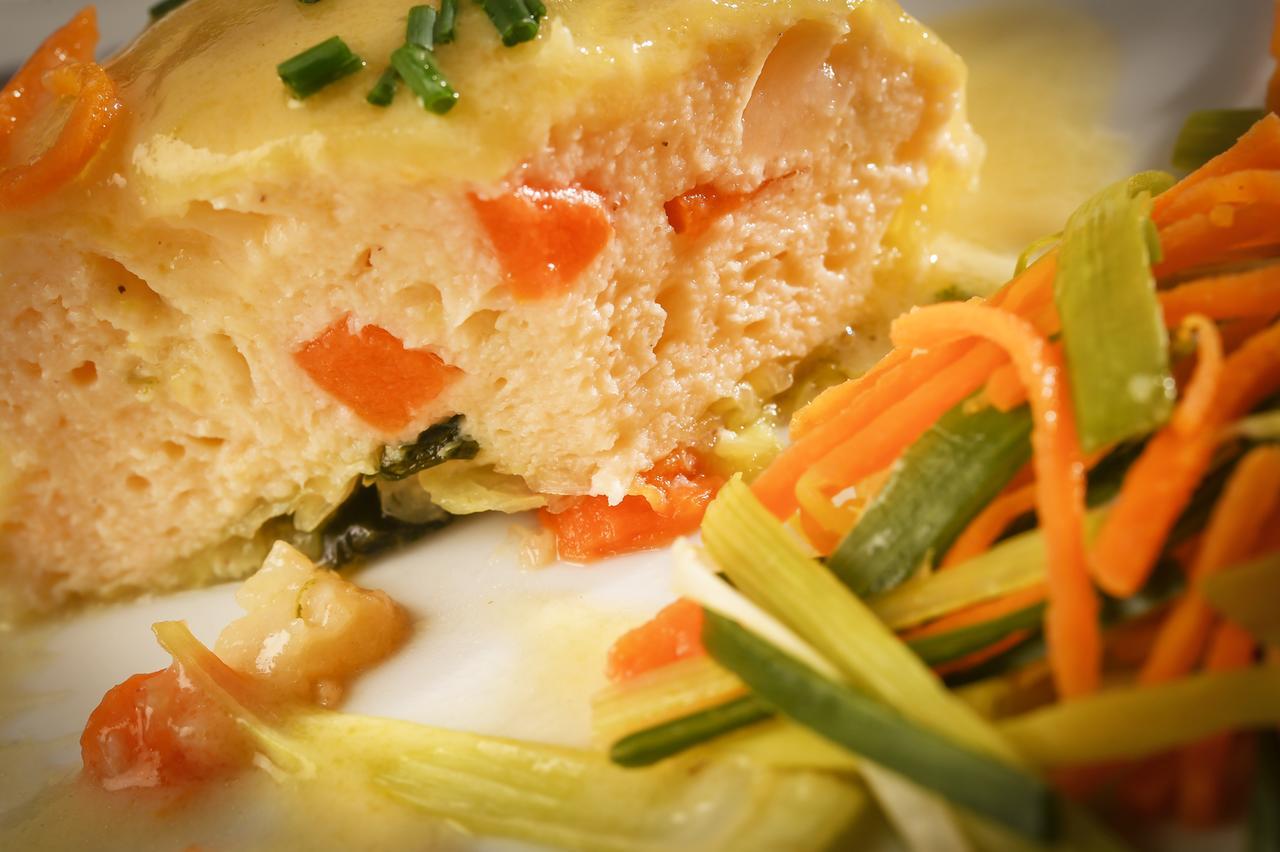 Logis Hotel Restaurant Manoir De L'Acherie Sainte-Cécile Εξωτερικό φωτογραφία